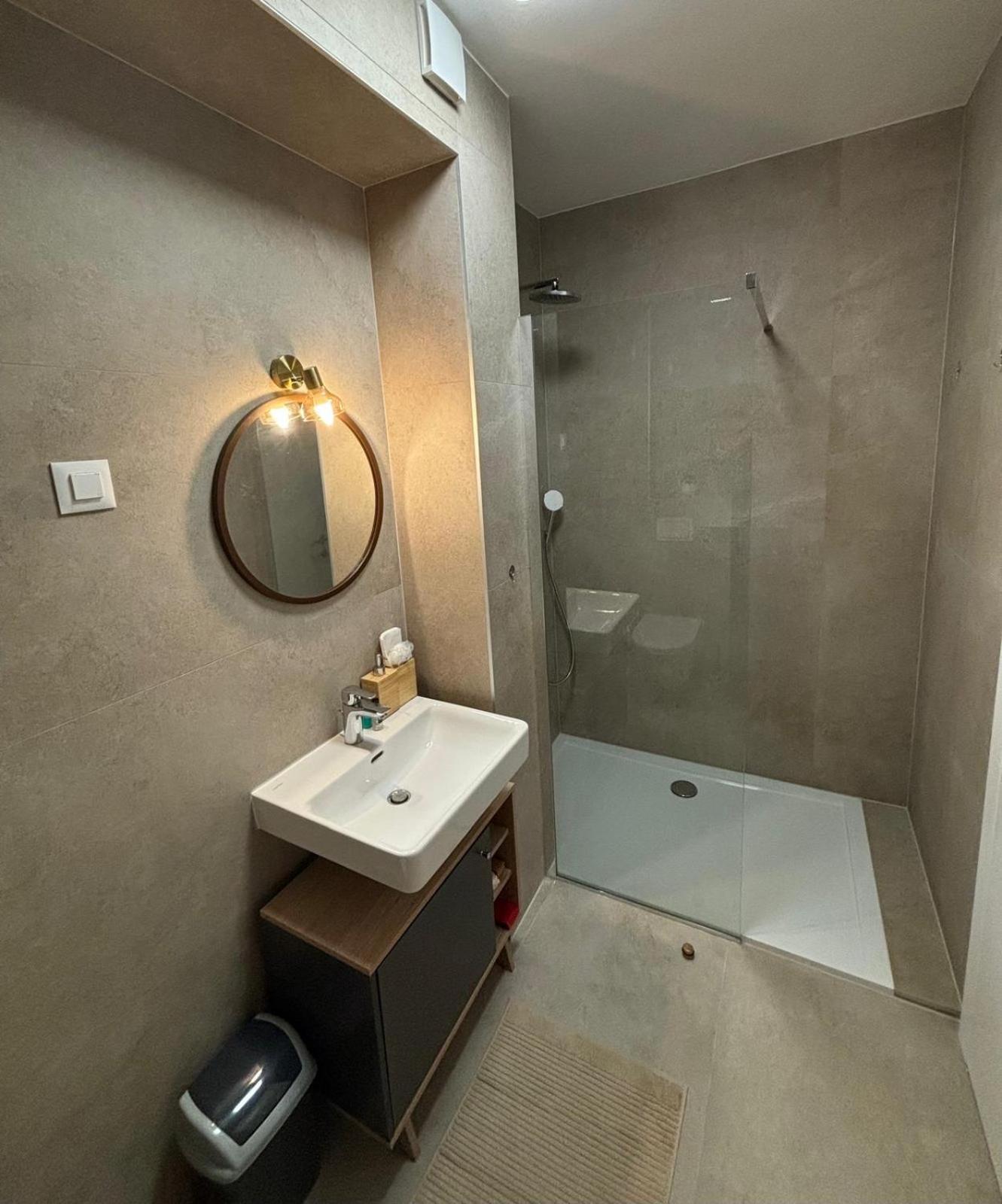 Leni Arena Zagreb Apartment Екстериор снимка